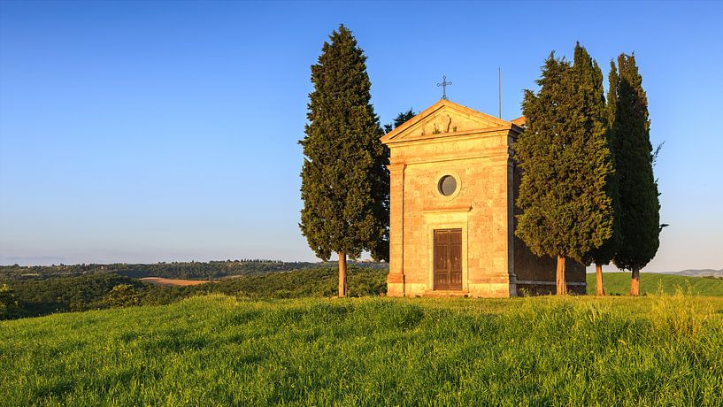 Kapelle Madonna di Vitaleta, Toskana, Italien von Henk Meijer Photography