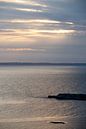 Fjøløy Noorwegen - 2 van Léontine Lamers thumbnail