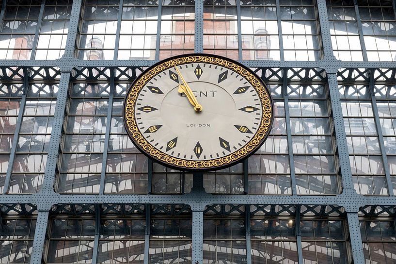 Gare ferroviaire de St Pancras par Richard Wareham