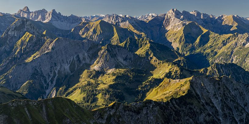 Sunrise on the Nebelhorn, 2224m, mountain panorama to the south towards the Allgäu Alps by Walter G. Allgöwer