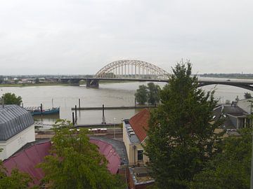 Waalbrug Nijmegen van Jeroen Schuijffel