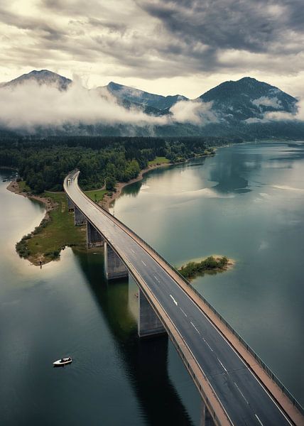 The bridge by Martin Podt
