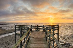 Aussichtsplattform im Wattenmeer auf Amrum