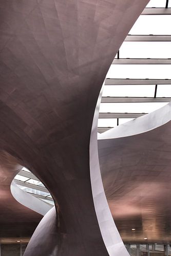Arnhem Station Detail Architectural ceiling. Architect Ben van Berkel