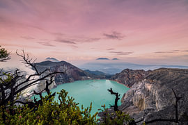 Kawah Ijen Sunrise II by Insolitus Fotografie