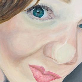 Who's watching me? - realistisch portret van een vrouw met indringende blik van Qeimoy