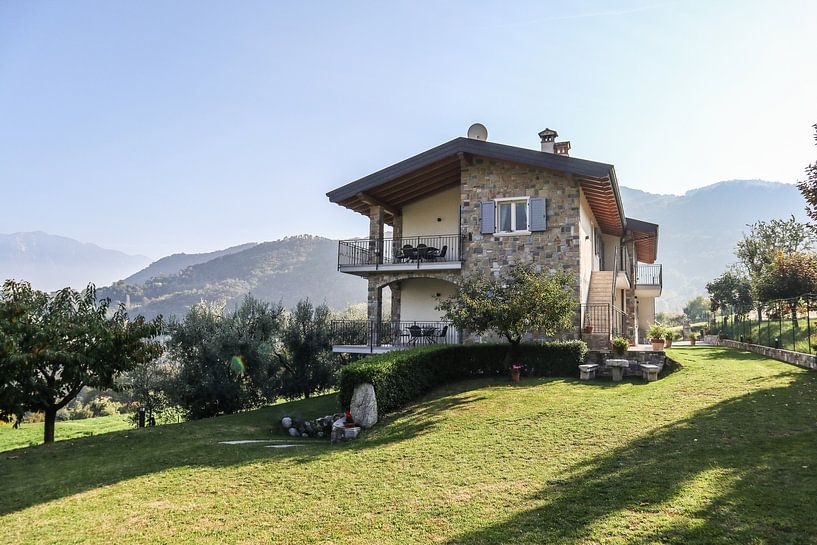 House in the mountains of Lake Garda by norsface