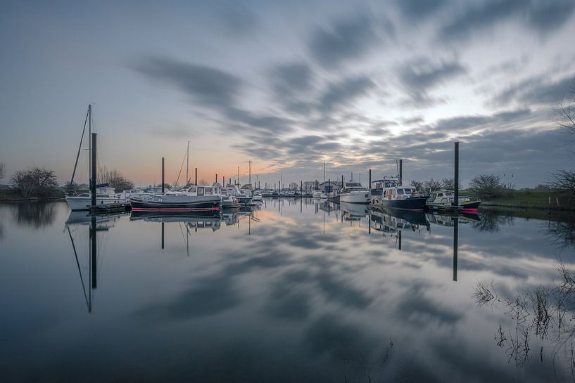 Marina Island of Maurik by Moetwil en van Dijk - Fotografie