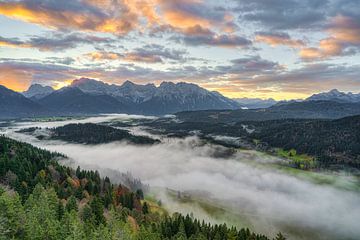 Vue sur les montagnes du Karwendel I sur Michael Valjak