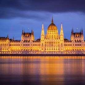 Parlamentsgebäude in Budapest, Ungarn von Marnix Teensma