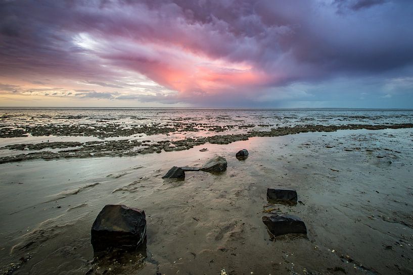 Sunset at the wadden sea by Martzen Fotografie