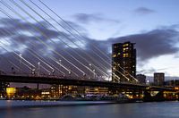 Rotterdam am Abend