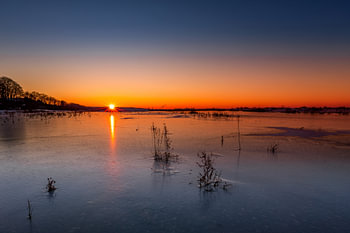 Zonsopkomst bij -9 in Rhenen