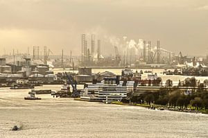 Der Hafen von Rotterdam