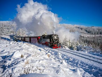 The Brocken railway at full steam to the Brocken by t.ART
