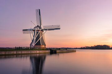 Helpermill, Haren, Groningen | Beautiful sunset at the mill by Hessel de Jong