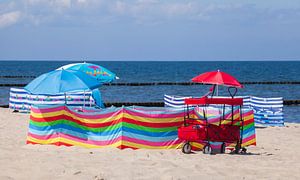 Sonnenschirme, Strand, Koserow, Insel Usedom, Deutschland