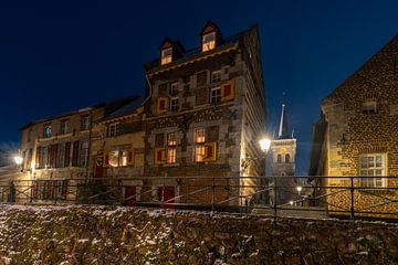 Elsloo le soir en hiver avec de la neige