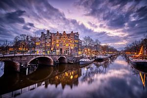 Amsterdamse gracht van Peter de Jong