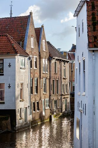 Huizen aan rivier de Lange Linschoten in Oudewater