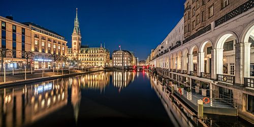 La vieille ville de Hambourg le soir