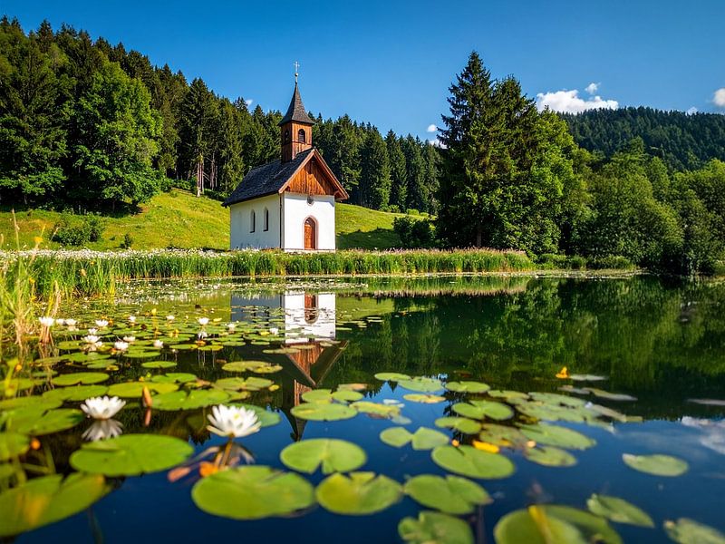 The little chapel by the pond - De kleine Kapelle aan de vijver by Christina Bauer Photos