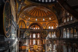 Morgenlicht in der Aya Sofia, Istanbul von Roy Poots