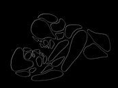 Wanneer het donker is (sexy lijntekening man vrouw liggend zwart darkroom vrijen verliefd line art) van Natalie Bruns thumbnail