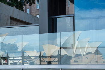 Spiegelbild des Sydney Opera House