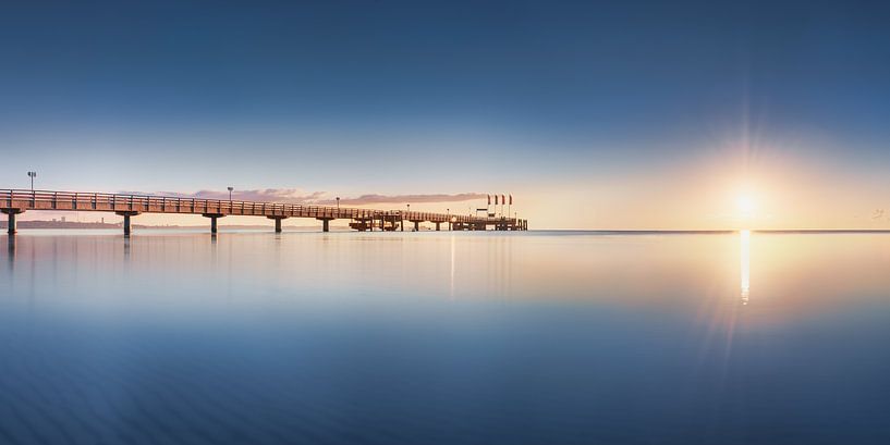 Sommerliche Ostsee und alte Seebrücke von Scharbeutz von Voss Fine Art Fotografie