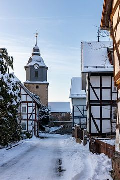 Herleshausen Kirchturm  im Winter