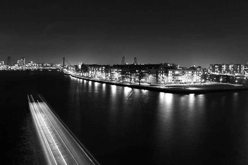 Willemsbrug in Rotterdam december  van Dexter Reijsmeijer