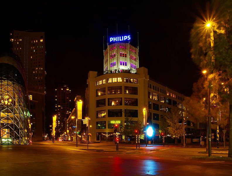 Eindhovener Stadtzentrum bei Nacht von tiny brok