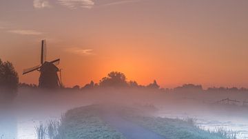 Sonnenaufgang in der Rietveld-Mühle von Frank Smit Fotografie