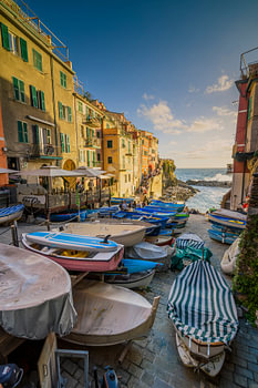Boote im Herzen von Riomaggiore | Cinque Terre, Italien