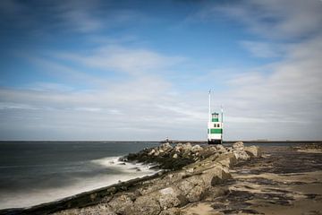 IJmuiden big pier by Jolanda van Straaten