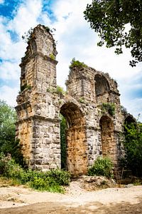 Aquaduct Near Side