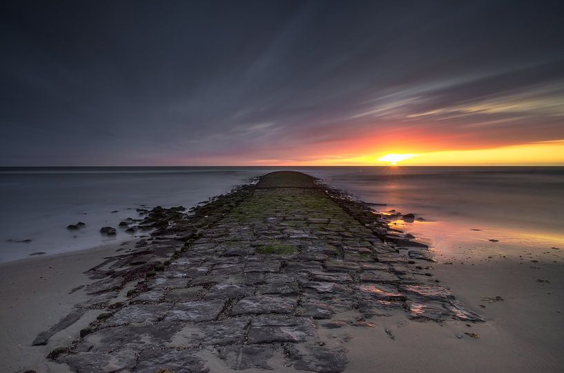 The North Sea pier by Klaas Fidom