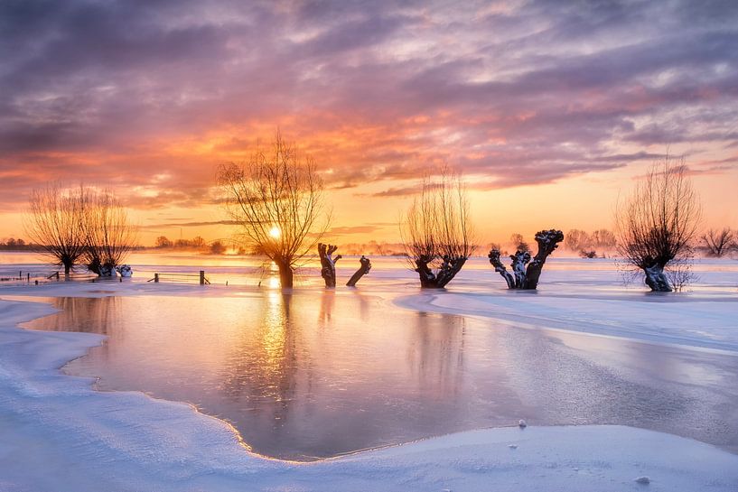 Fiery air by Bram de Jong