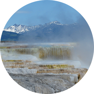 Mammoth Hot Spring Terraces in Yellowstone van Mirakels Kiekje