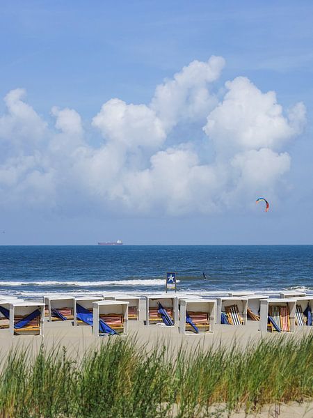 Beach cabins Katwijk by Dirk van Egmond