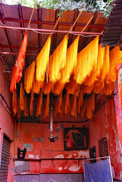 Dyeing wool by Homemade Photos