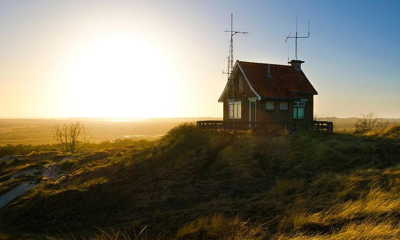 Radio house on Terschelling by Cynthia Hasenbos