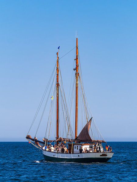 Segelschiff auf der Ostsee während der Hanse Sail in Rostock von Rico Ködder