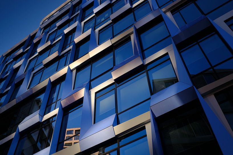 Graphical reflections in building by Karel Ham
