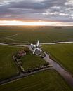 Molen in het Friese landschap van Ewold Kooistra thumbnail