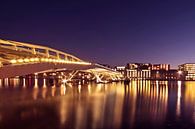 Jan-Schaefer-Brücke in Amsterdam bei Nacht von Eye on You Miniaturansicht