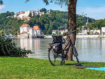 met de fiets op de Donau-fietsroute bij Passau in Beieren van Animaflora PicsStock