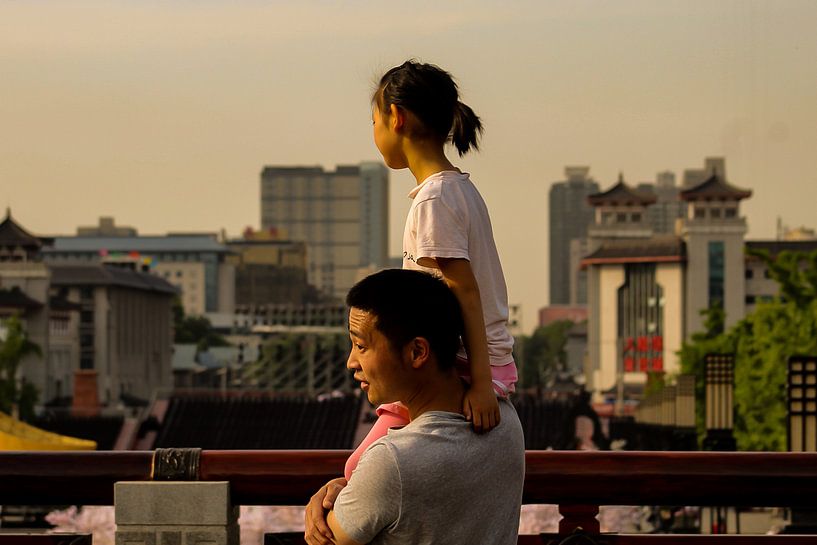 Vader en dochter in China von Cecile van Essen