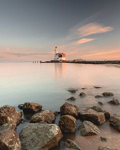 sunset Lighthouse van Sonny Vermeer